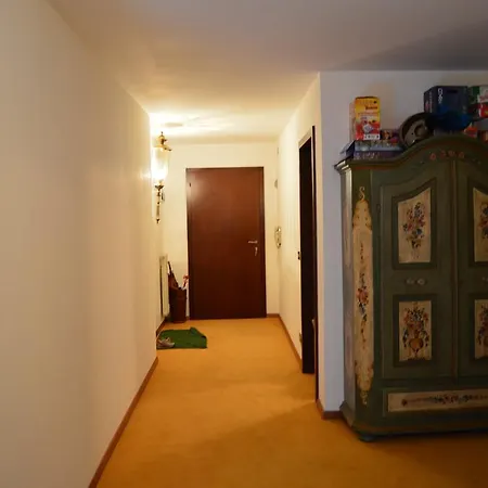 Lägenhet Condominio Miravalle Madonna